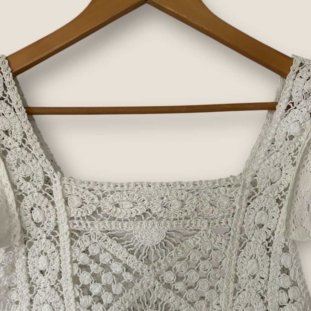 Klasiks Embroidered Eyelet Top - Picture 4 of 10